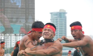 Khí công phi thường của chiến sỹ cảnh sát bảo vệ APEC