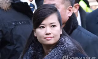 Bà Hyon Song-wol xuất hiện sáng nay, 21/1 tại Hàn Quốc. Bà là người đứng đầu dàn nhạc Samjiyon, trưởng nhóm nhạc Moranbong và là một trong những phụ nữ có ảnh hưởng lớn nhất tại Triều Tiên. Ảnh: Yonhap