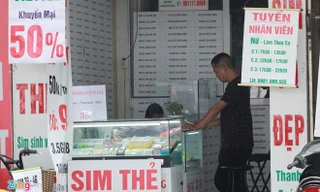 Từ 0h ngày 15/9, 60 triệu SIM 11 số sẽ bước vào quá trình chuyển đổi về dạng 10 số . Ảnh: Ngô Minh.