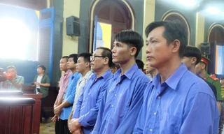 Các bị cáo tại phiên tòa phúc thẩm ngày 18/7. Ảnh: Tân Châu