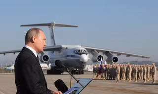 Thế giới tuần qua: Nga rút quân khỏi Syria, Mỹ 'khuấy động' vùng Đông Bắc Á