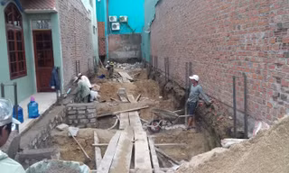 Móng nhà nơi phát hiện 7 hài cốt