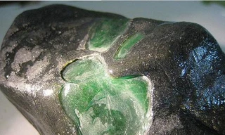 Lão nông dùng ngọc bích chục tỷ để… muối dưa 