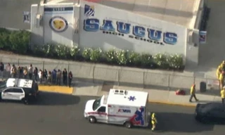 Trường trung học nơi xảy ra vụ xả súng. Ảnh: Reuters