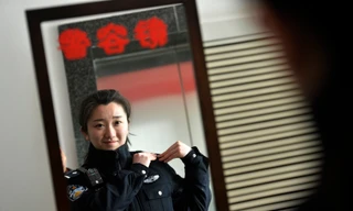 Nữ cảnh sát xinh đẹp có tài ‘trò chuyện với người chết’