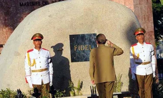 Lễ an táng giản dị của lãnh tụ Fidel Castro