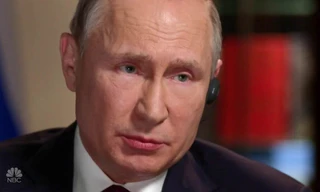 Tổng thống Nga Vladimir Putin trả lời phỏng vấn kênh NBC News. Ảnh cắt từ video