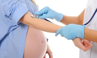 Nhiều bà bầu lây những bệnh 'khủng khiếp' này sang con