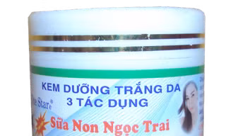 Sản phấm Kem dưỡng trắng da 3 tác dụng sữa non ngọc trai của Công ty mỹ phẩm Thịnh Phát