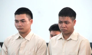 Hai anh em ruột đánh chết người lang thang rồi giấu xác dưới suối