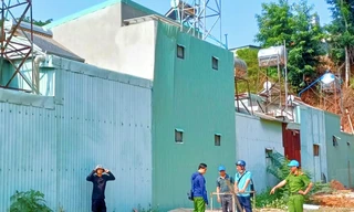 Bắn tôn nhà, người đàn ông ngã từ máy tời tử vong