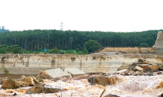 Vụ vỡ đập thuỷ điện Ia Glae 2: Gia Lai báo cáo sơ sài 