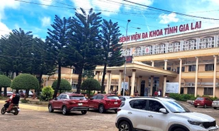 Hai người thuê phòng trọ rồi uống thuốc diệt cỏ