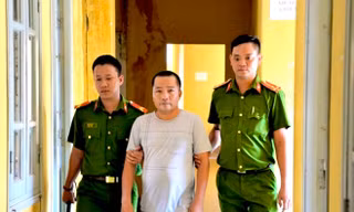 Một phó hiệu trưởng tham gia đường dây cá độ hơn 10 tỷ đồng ở Gia Lai