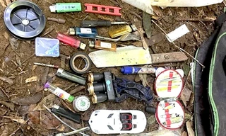 Vụ 2 bộ xương trong rừng Gia Lai: Mẹ và em trai nạn nhân đến nhận diện