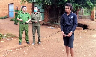 Mâu thuẫn xin thuốc lá, đối tượng lấy kéo đâm chết người