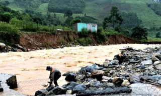 Hai vợ chồng bị sét đánh tử vong khi làm rẫy