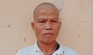 'Yêu râu xanh' hiếp dâm con riêng của vợ hờ bị bắt sau 12 năm lẩn trốn