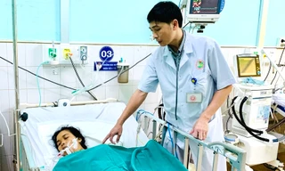 Bác sĩ kể giây phút cứu người phụ nữ bị kéo đâm thủng tim