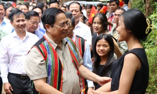 Thủ tướng: Kon Tum phải phát triển nhanh, mạnh, toàn diện, bền vững hơn nữa