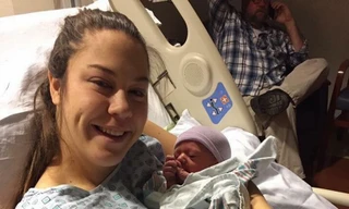 Điều kỳ lạ nhất thế giới: Người phụ nữ biết mình mang thai chỉ 30 phút trước khi sinh