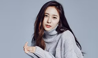 Gây “sốc” với vẻ đẹp nữ sinh tuổi 19, cuối cùng “công chúa băng giá” Krystal đã trở lại 