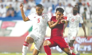 Indonesia (phải) hứng chịu 3 thất bại liên tiếp trước khi gặp đội tuyển Việt Nam ngày 15/10 tới