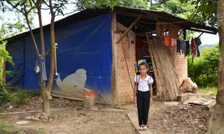 Bé H’Sia và “ngôi nhà” của gia đình 