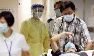 Hội đồng chuyên môn Bộ Y tế họp bàn về virus corona mới 