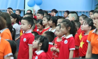 Kiểm tra chiều cao của trẻ thường xuyên để phát hiện bệnh Ảnh: Minh Châu