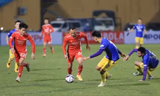 Viettel bắt đầu​bán vé xem các trận đấu sân nhà ở V-League sau 2 năm miễn phí Ảnh: Anh Tú 