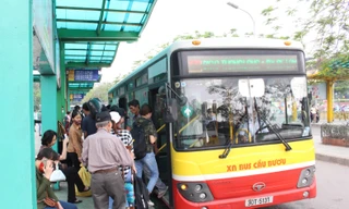Mất 20 năm phát triển, xe buýt Hà Nội mới mua được thói quen đi lại của người dân Thủ đô Ảnh: T.Đảng