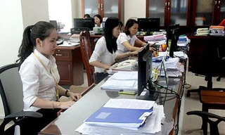 Chức danh quản lý nào được đề xuất thêm 5 năm làm việc?