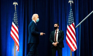 Ông Joe Biden đang rộng đường vào Nhà Trắng Ảnh: NYT