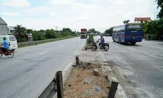 Vị trí xảy ra liên tiếp 2 vụ tai nạn khiến 6 người tử vong trên QL5 Ảnh: Nguyễn Hoàn