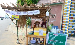 Nhiều giáo viên đã phải tự cứu mình bằng cách trả nhà trọ, đến xin ở nhờ trường học để làm thêm, bán hàng