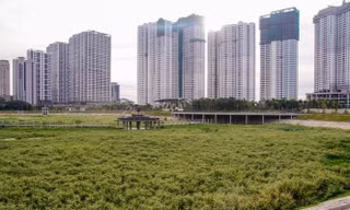 Các dự án công viên, hồ điều hòa Hà Nội ngổn ngang dưới nắng 40 độ