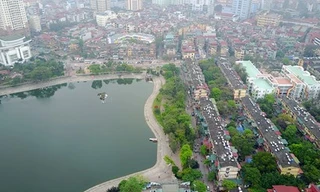 Đề xuất lấp 1ha hồ Thành Công của doanh nghiệp đang nhận được nhiều ý kiến trái chiều.