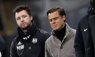 HLV Parker thất vọng với đội nhà.