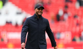 Bayern Munich gây sốc với HLV vừa xuống hạng ở Ngoại hạng Anh