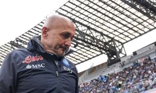 HLV Napoli xin từ chức sau khi vô địch Serie A