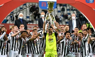 Juventus vô địch Coppa Italia, HLV Pirlo tự tin về tương lai
