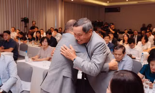 HLV Park Hang-seo gửi thông điệp đến HLV Mai Đức Chung: ‘Hãy nghỉ hưu vui vẻ’