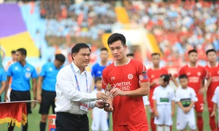 Cầu thủ xuất sắc nhất V-League 2023: Hoàng Đức tranh giải với Hải Huy, Nguyên Mạnh