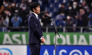 HLV Nhật Bản xin lỗi vì không thắng tuyển Việt Nam