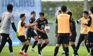 Tuyển Thái Lan hoãn tập luyện vô thời hạn vì COVID-19.