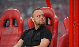 Mano Polking phủ nhận tin đồn trở lại V-League sau khi bị Thái Lan sa thải