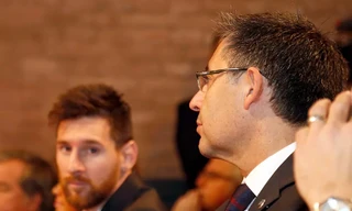 Messi bị sếp lớn Barca gọi là ‘thằng lùn thiếu hormone, chuột cống’