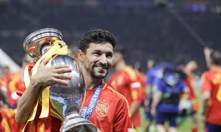 Jesus Navas vượt mặt một loạt huyền thoại, lập kỷ lục khó tin cùng tuyển Tây Ban Nha