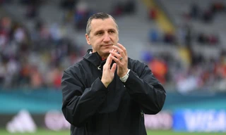 HLV tuyển nữ Mỹ hết lời ca ngợi hàng thủ Việt Nam